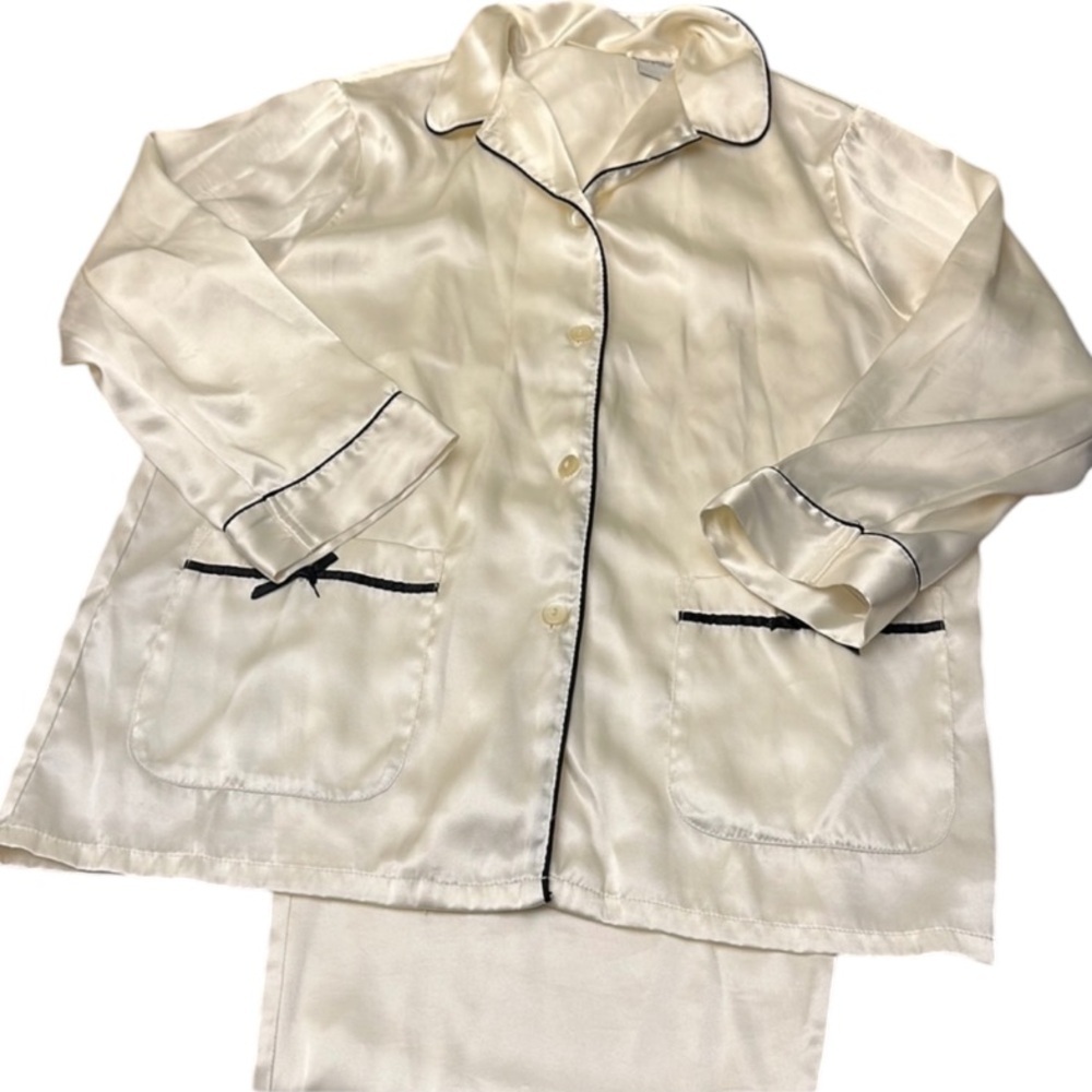 JACLYN SMITH vintage satin pajama set